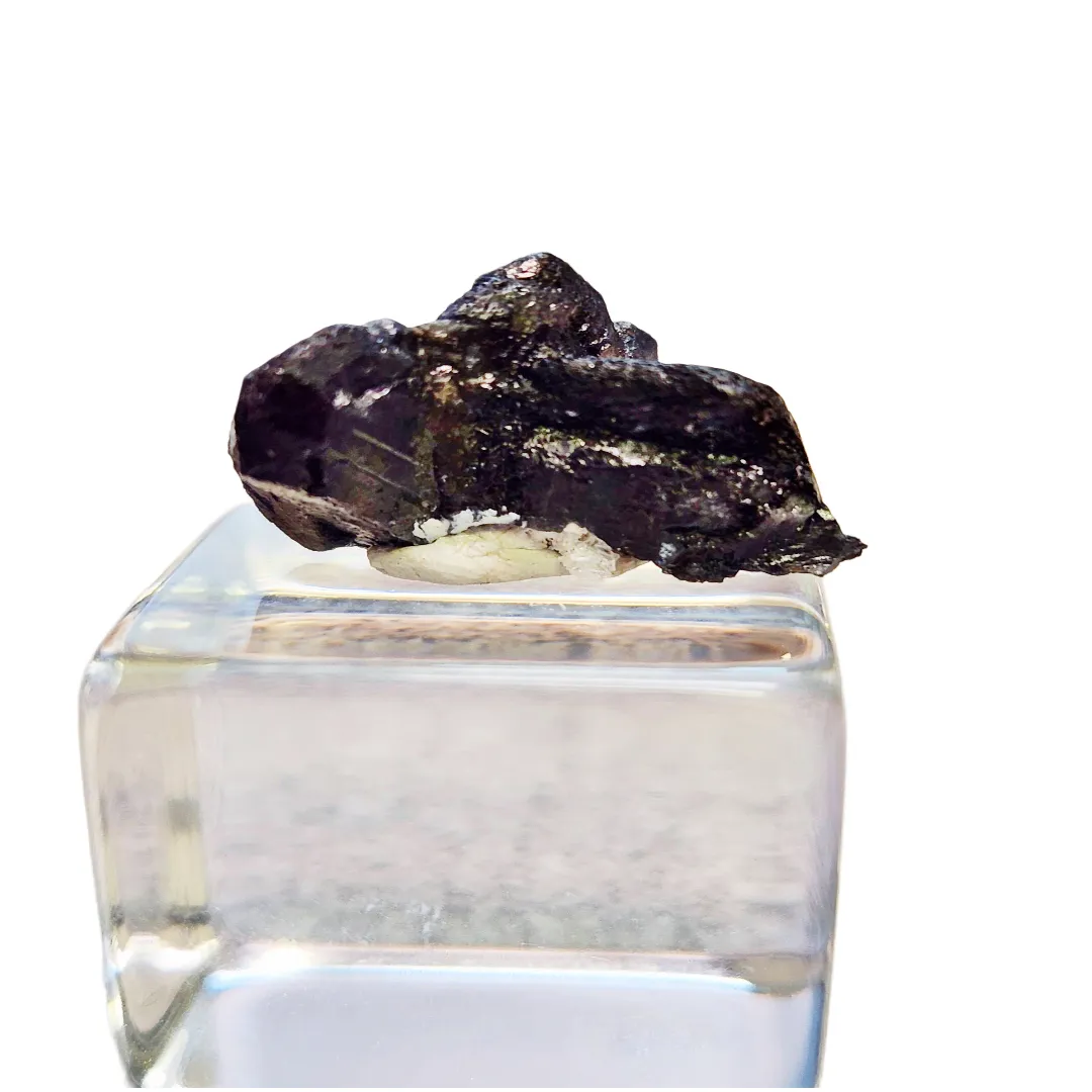 Chrysoberyl Var Alexandrite - image 5