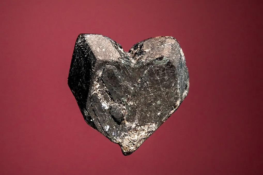 Chrysoberyl var. Alexandrite image