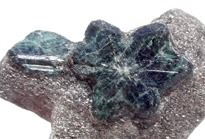 Chrysoberyl (Var: Alexandrite) - image 2
