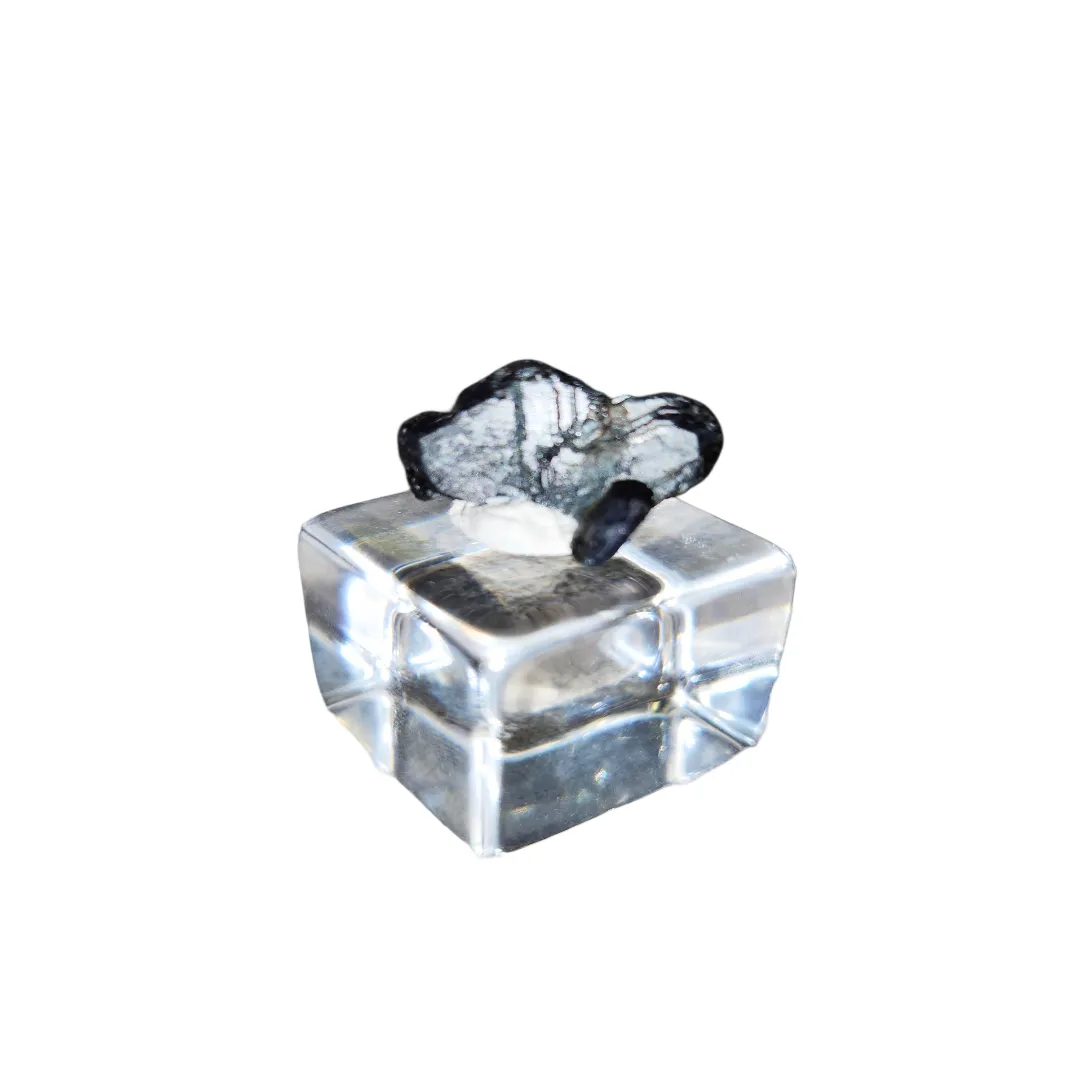 Chrysoberyl Var Alexandrite - image 4