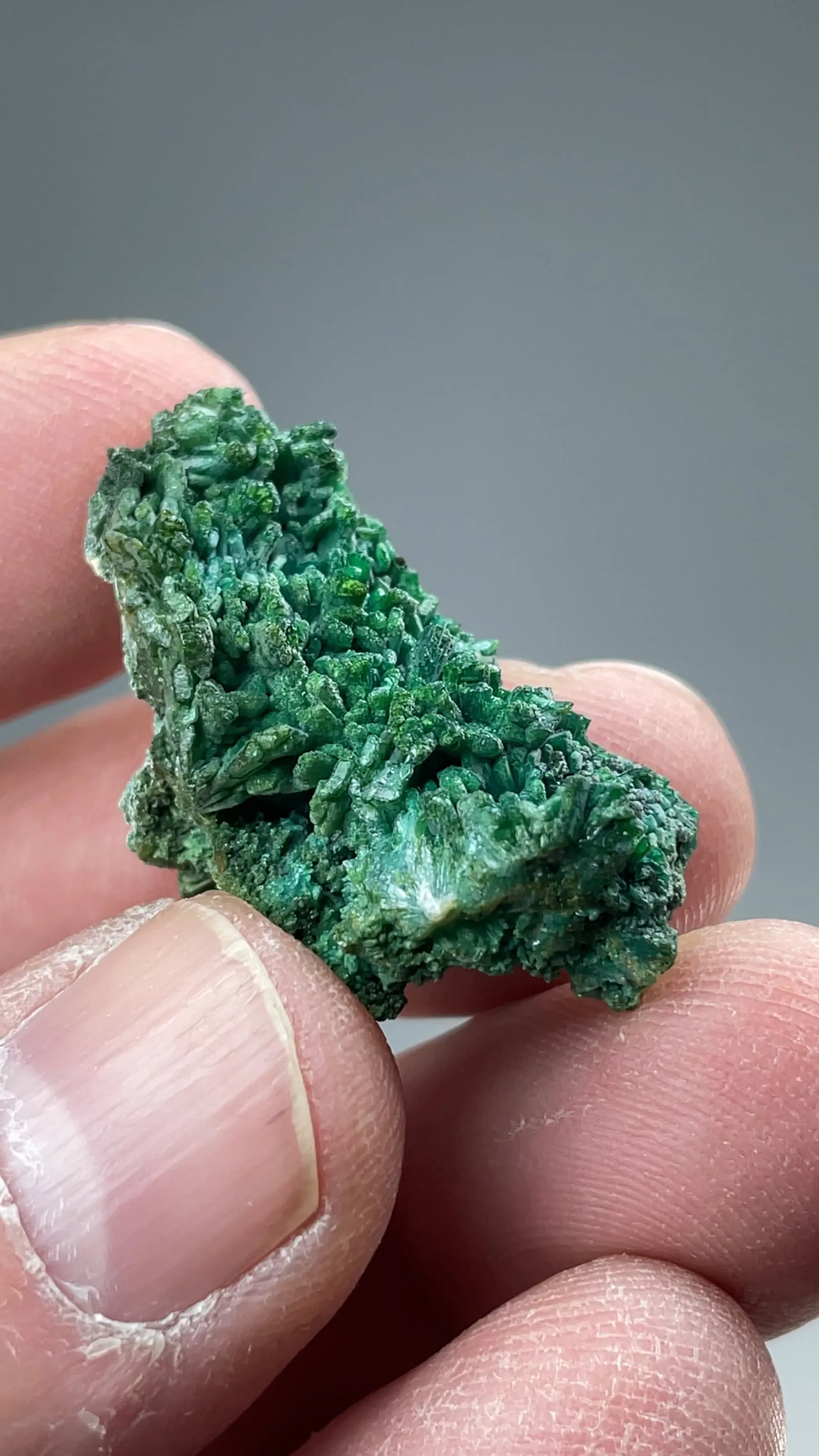 Chrysocolla after Hemimorphite - image 2