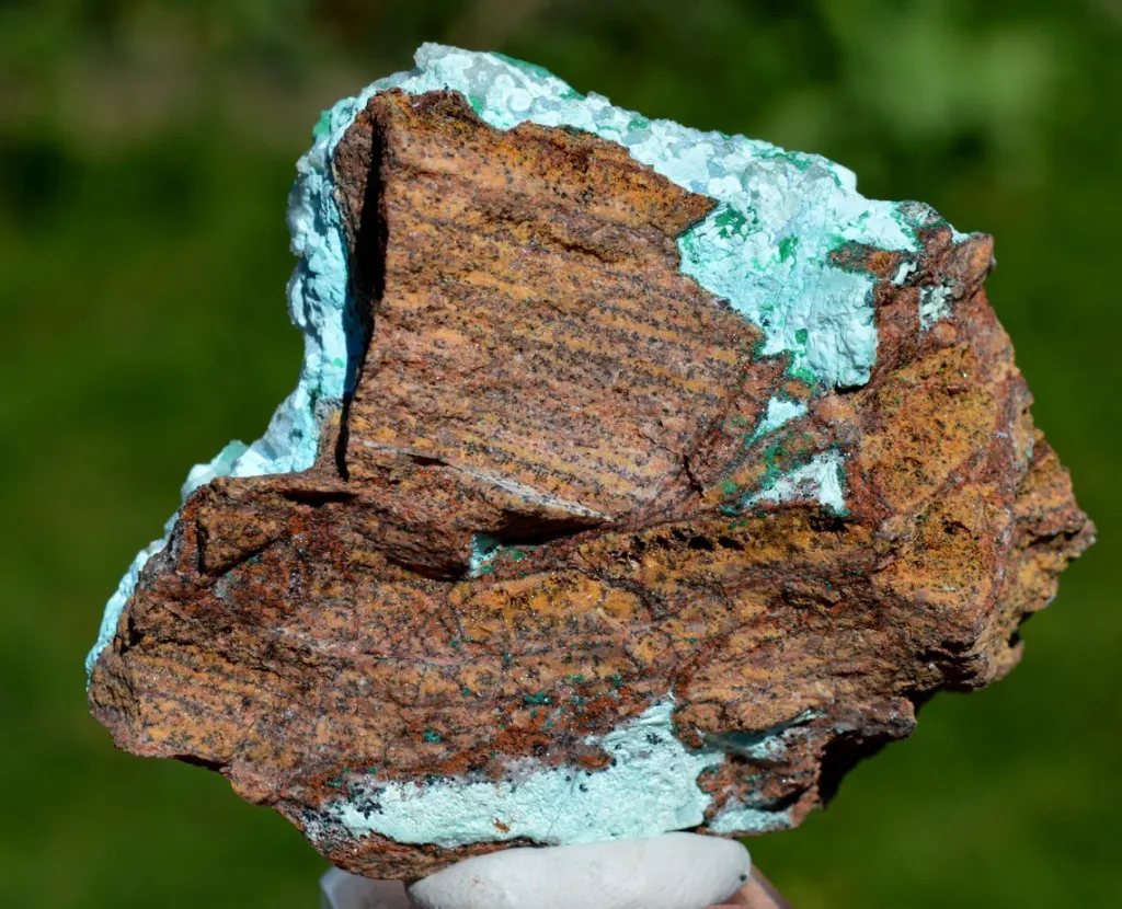 Chrysocolla after Malachite after Anhydrite & quartz - 158 grams - Tenke-Fungurume area, DR Congo - image 7