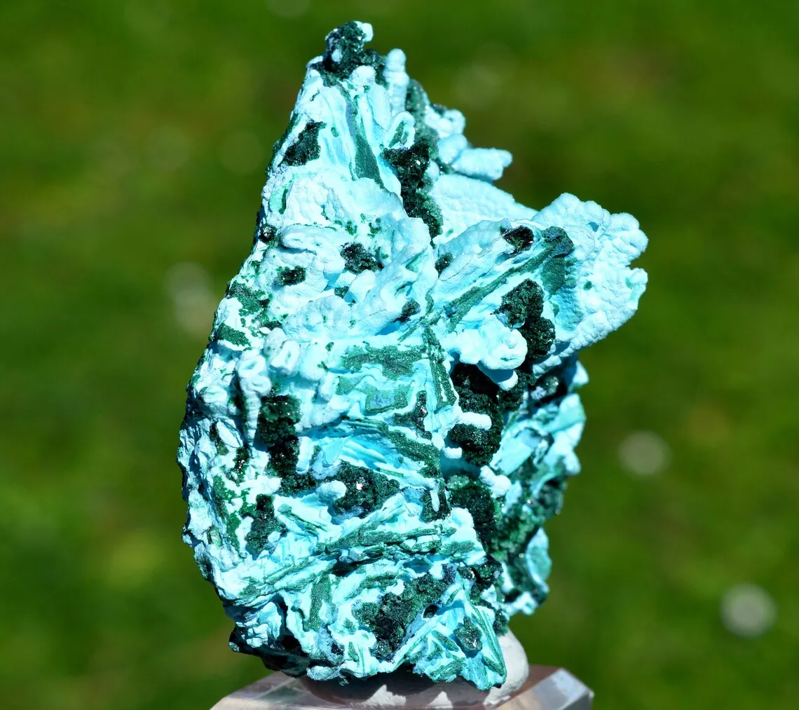 Chrysocolla after Malachite after Anhydrite & quartz - 242 grams - Tenke-Fungurume area, DR Congo - image 2