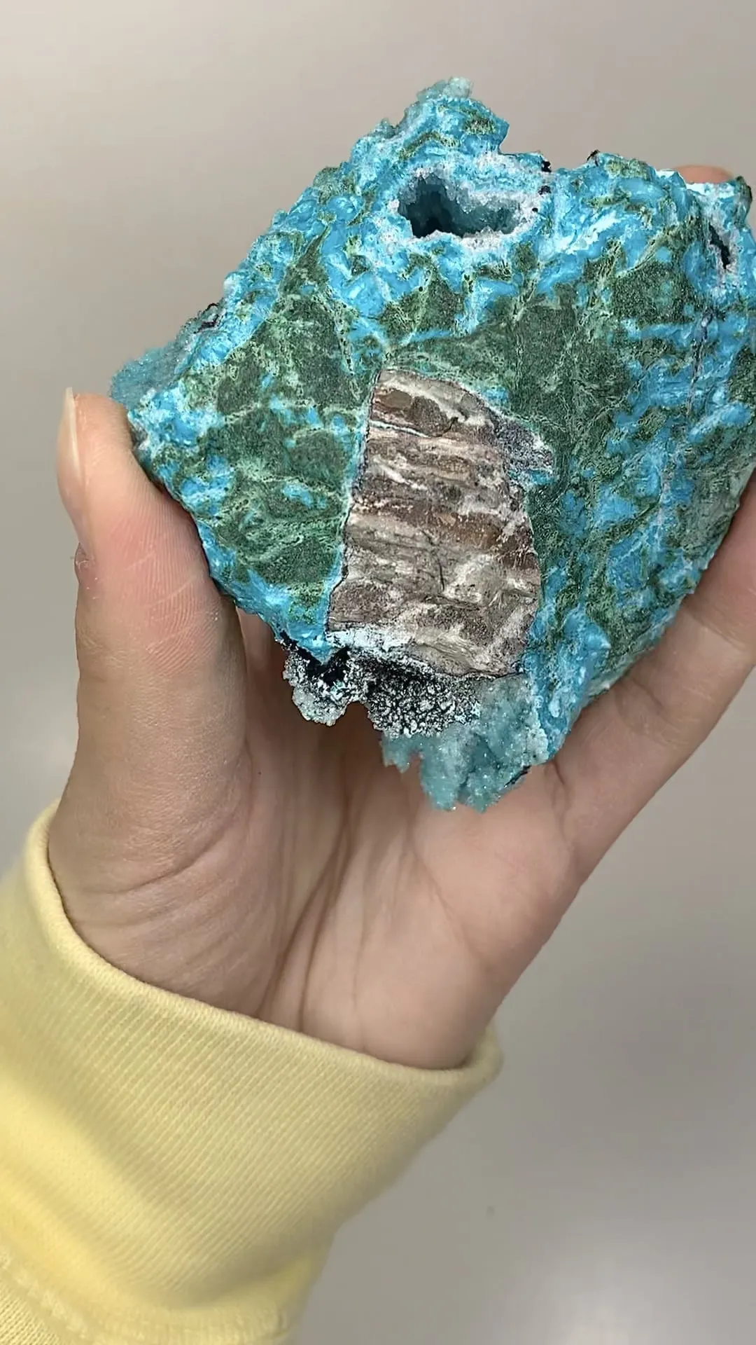 Chrysocolla pseudomorph with Malachite, Quartz - image 2