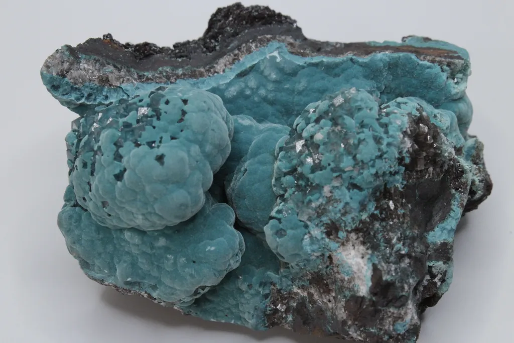 Chrysocolla vug image