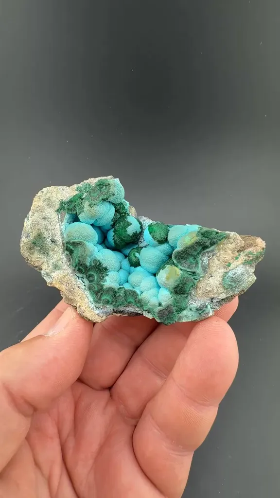 Chrysocolla with Malachite image