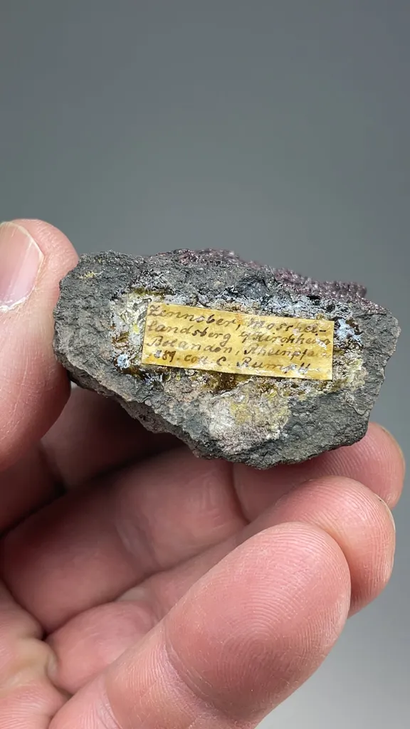 Cinnabar - image 3
