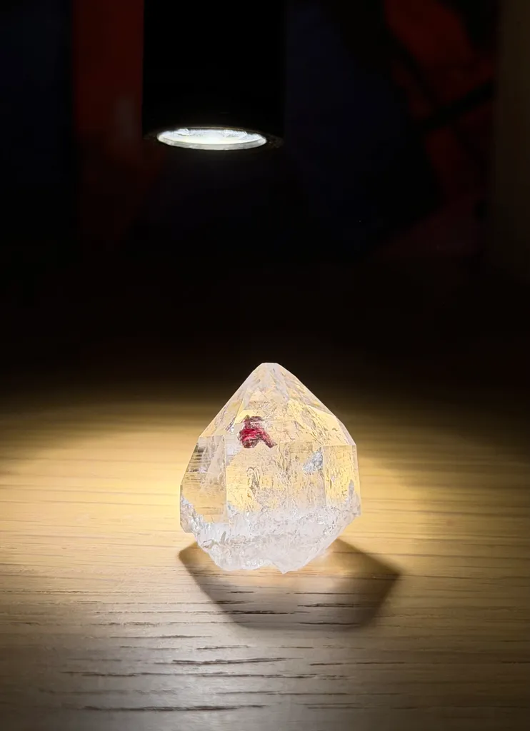 Cinnabar in Quartz - image 3