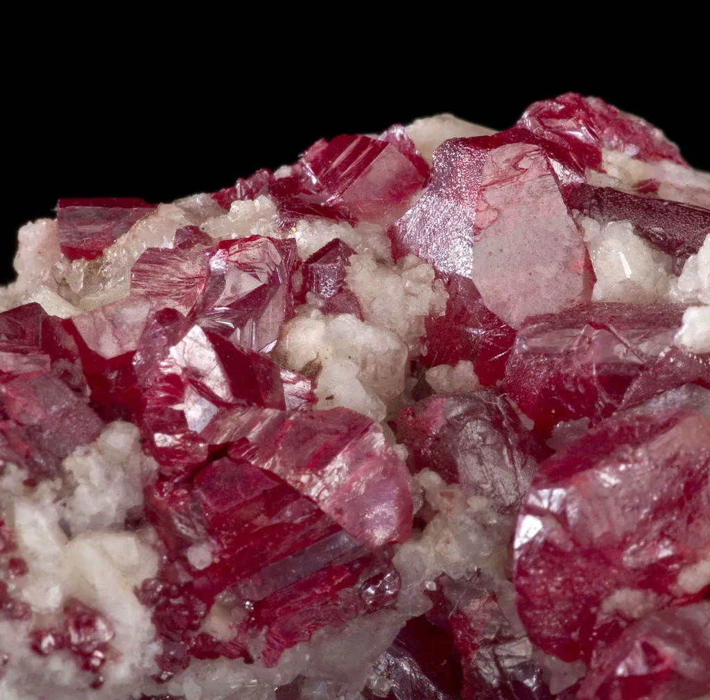 Cinnabar on Calcite - image 3