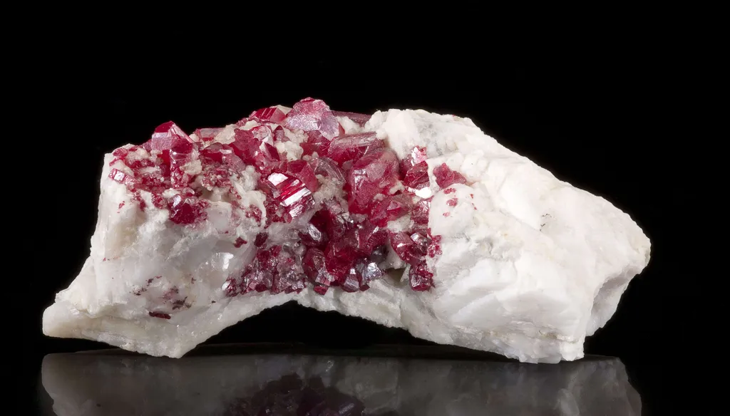 Cinnabar on Calcite - image 2