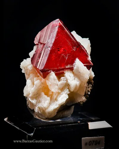 Cinnabar on Dolomite - image 2