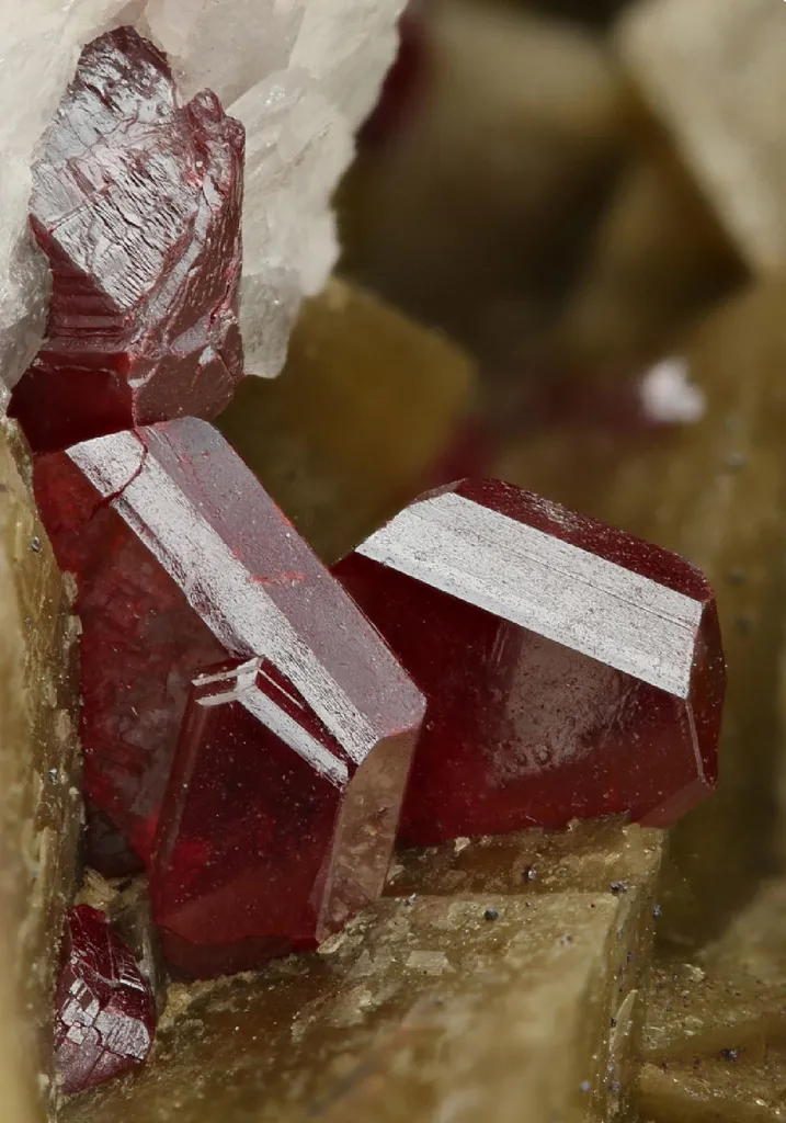 Cinnabar, Siderite and Quartz image