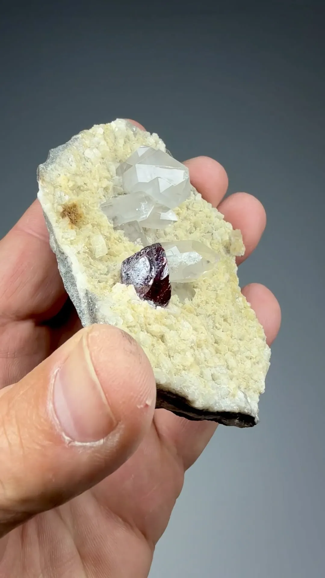 Cinnabar with Quartz, Dolomite - image 2