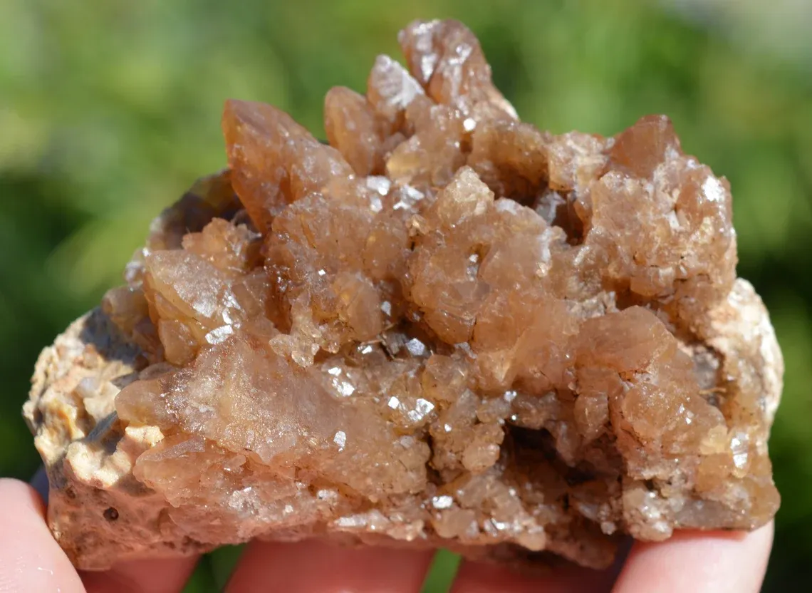 Citrine 195 grams - Bakrit, Ifrane Province, Fez-Meknes Region, Morocco - image 1