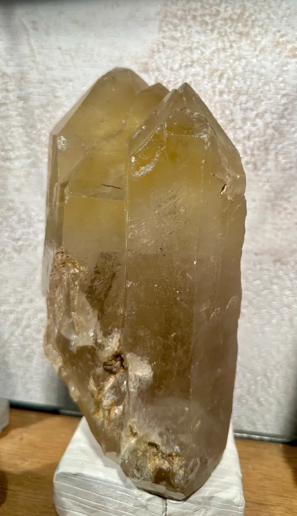 Citrine from Mozambique, Zambezia Province, Alto Ligonha Pegmatite Field - image 3
