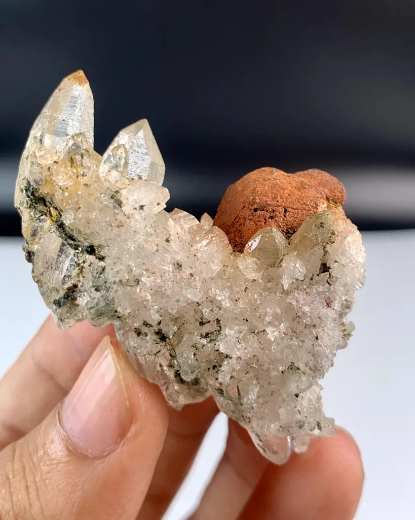 Clear Hashupi Quartz cluster combine Siderite from Pakistan - image 5