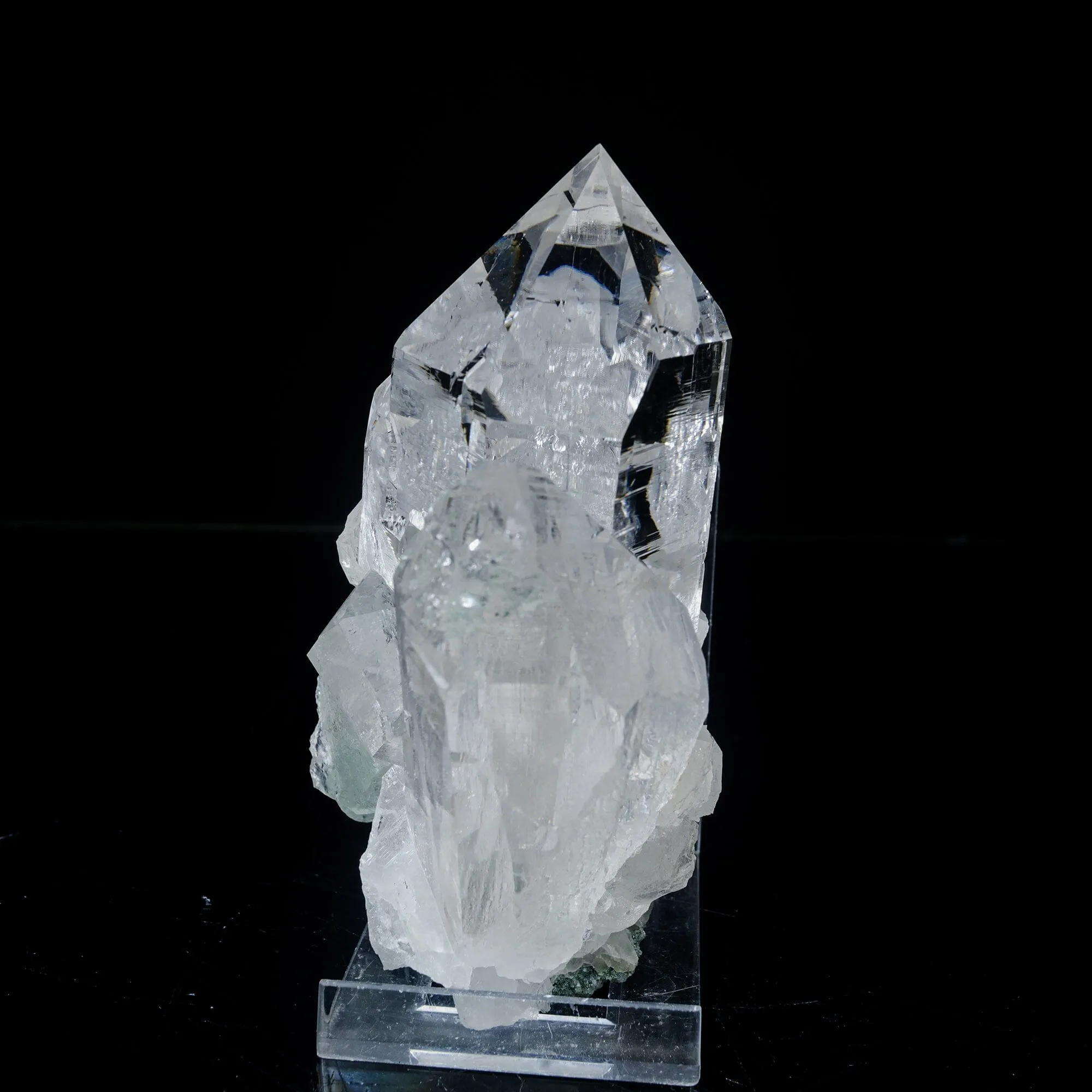 Clear Quartz Cluster – High-Vibration Crystal Points Mineral Specimen - image 4