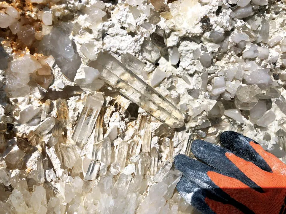 Clear Quartz - image 1