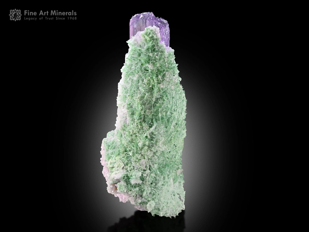 Cleavelandite from Mawi pegmatite, Nuristan, Afghanistan image