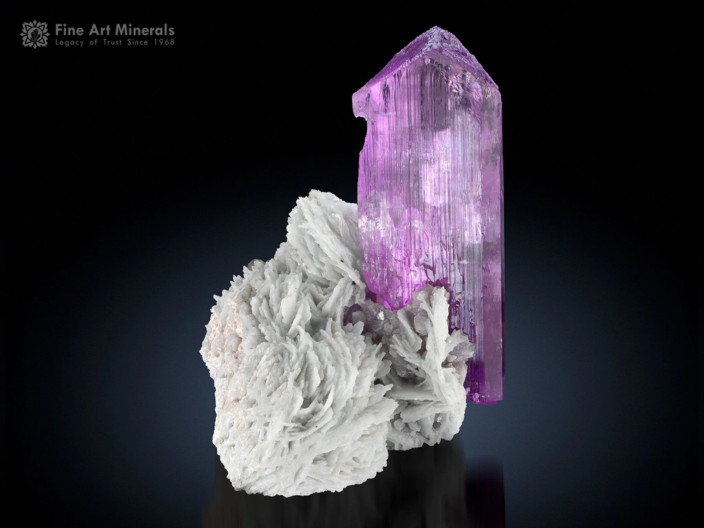Cleavelandite from Mawi pegmatite, Nuristan, Afghanistan image