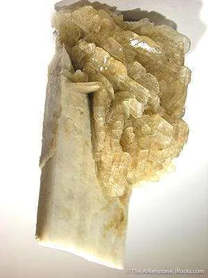 Cleavelandite on Albite - image 2
