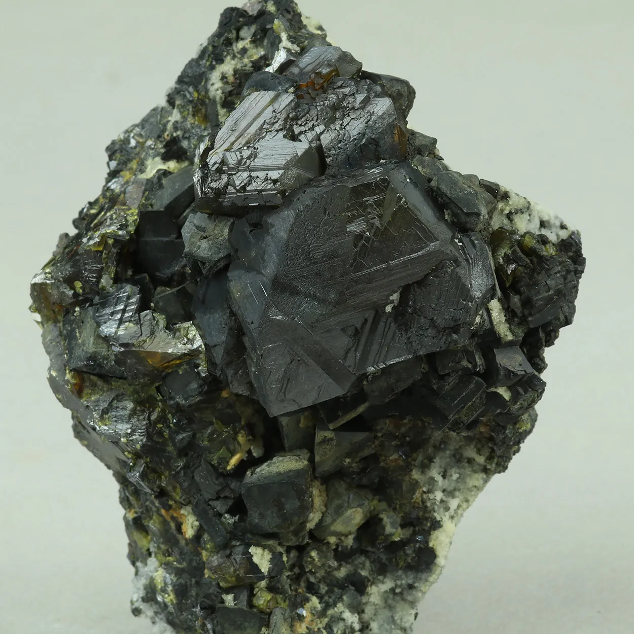 Cleiophane from Bulgaria, Smolyan Province, Madan ore field - image 2