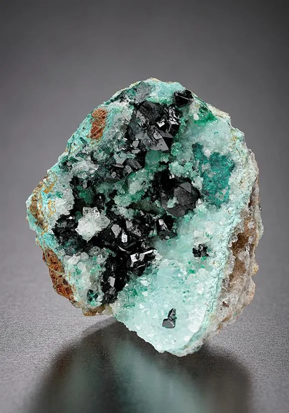 CLINOATACAMITE on Quartz with Chrysocolla - image 1