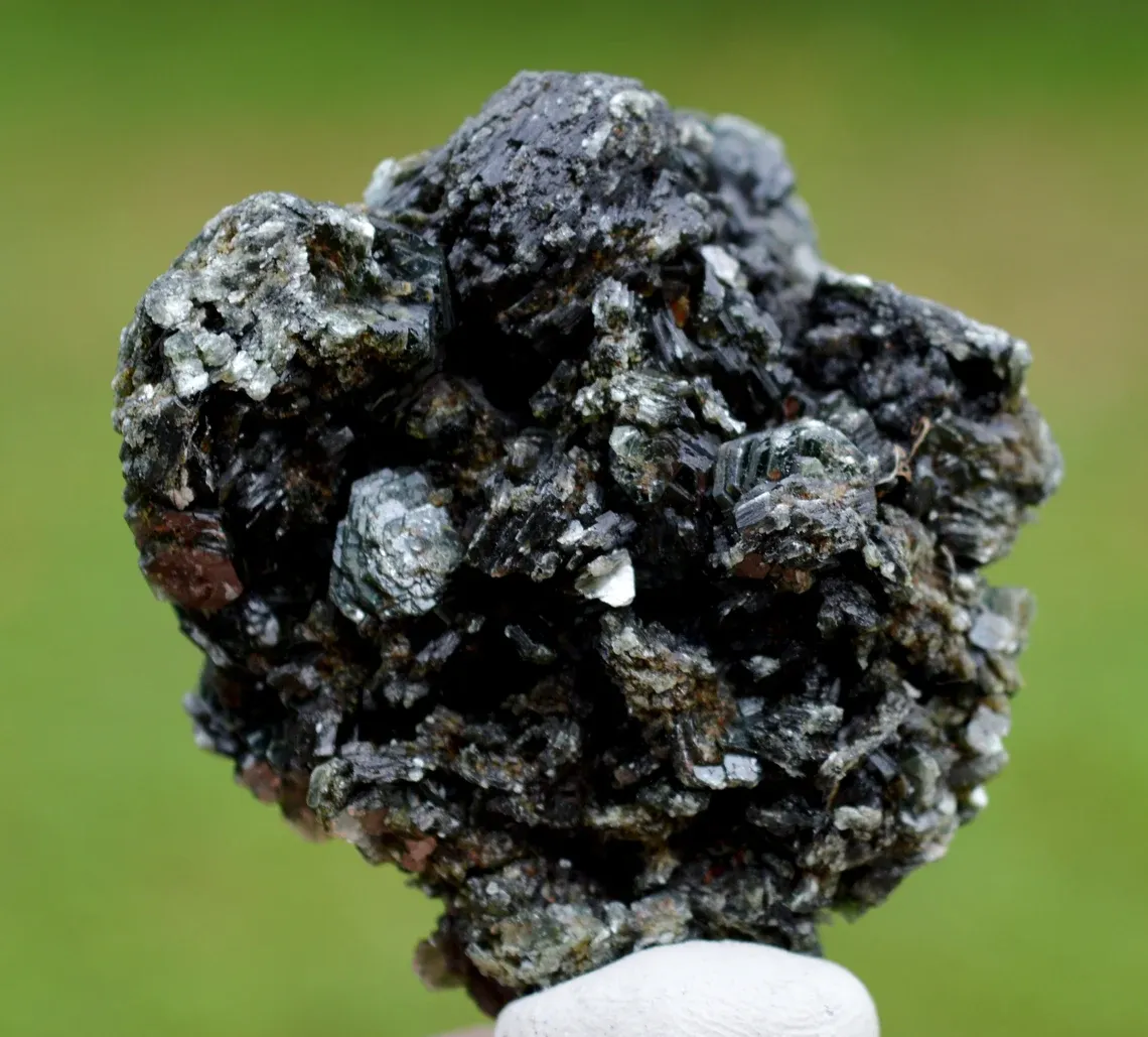 Clinochlore 113 grams - Koukouri diggings, Trantimou, Bafoulabé Circle, Kayes Region, Mali - image 3
