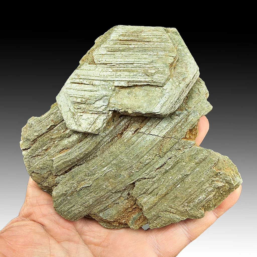 Clinochlore from Chelyabinsk Oblast, Ural Mountains, Russia - image 1