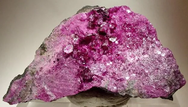 Clinochlore (Var: Chromian Clinochlore) image