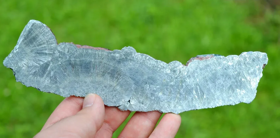 Clinochlore var. Seraphinite 114 grams - Korshunovskoye iron deposit, Irkutsk Oblast, Russia - image 2