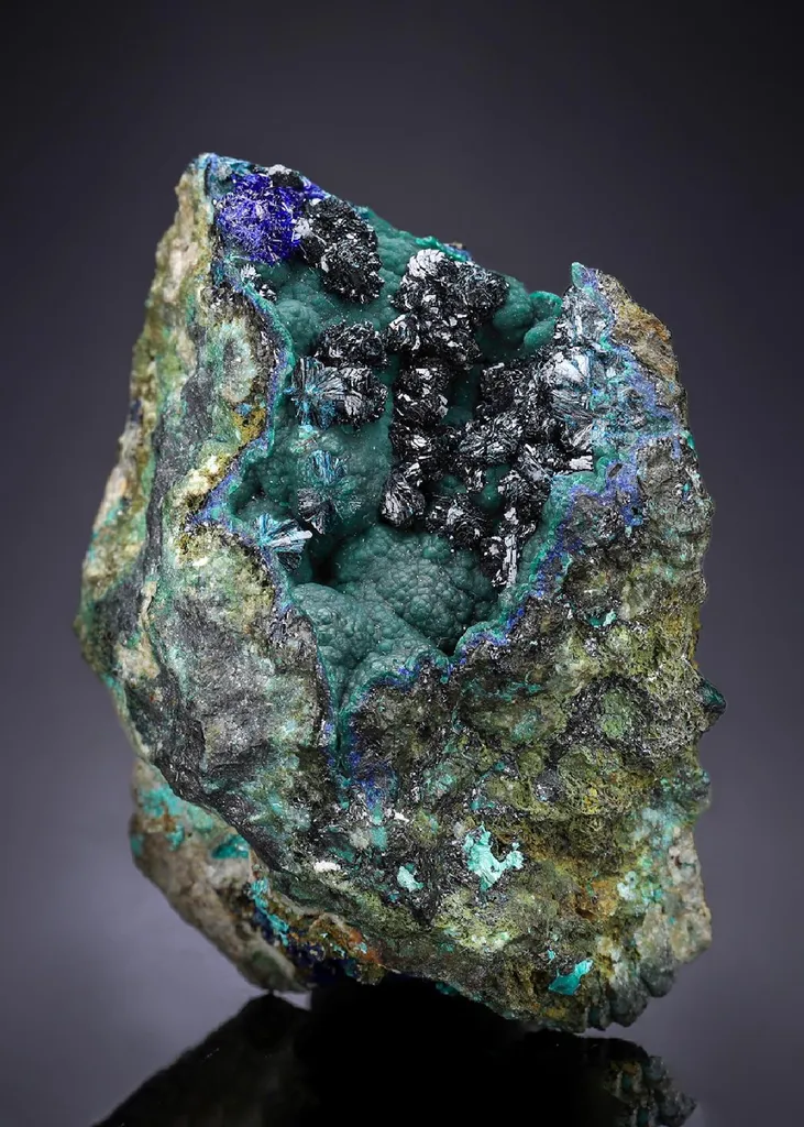 Clinoclase and Azurite on CORNWALLITE image
