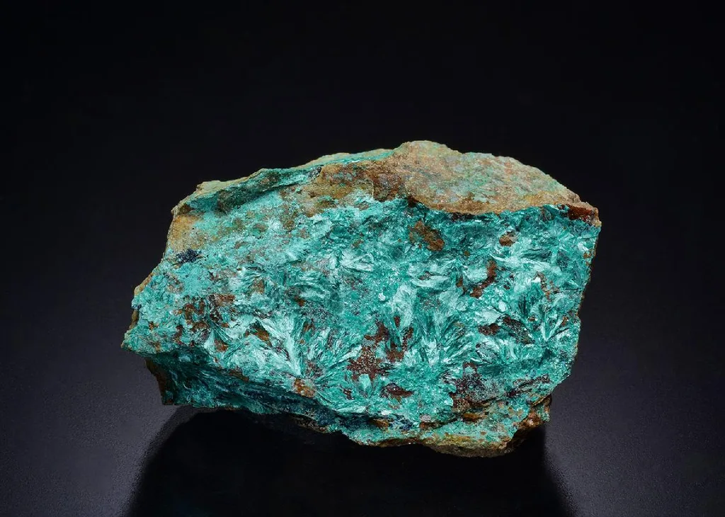 Clinoclase image