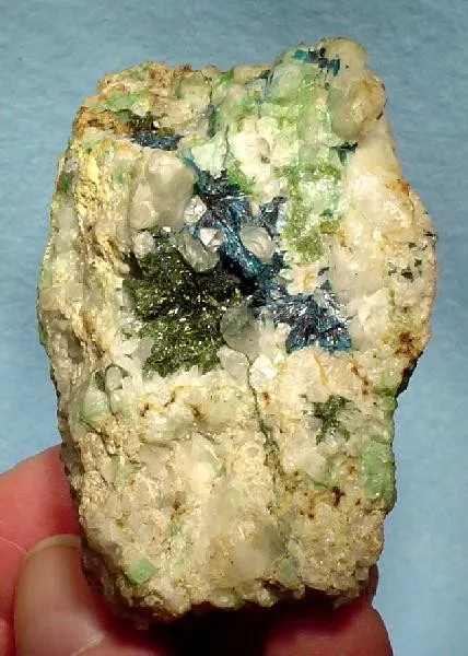 Clinoclase, Olivenite, Quartz image