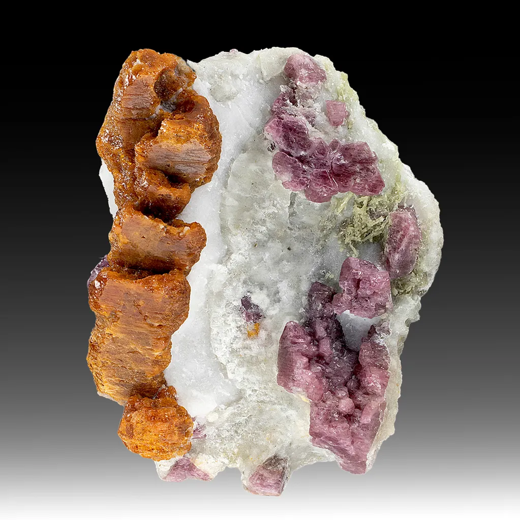 Clinohumite with Spinel image