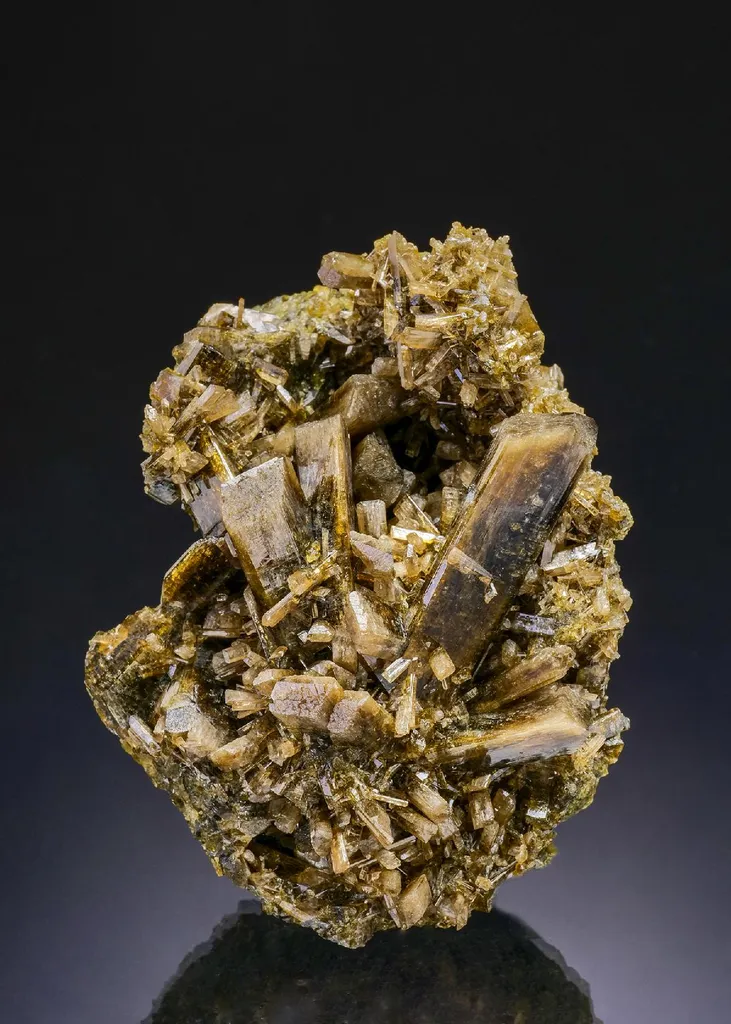 Clinozoisite image