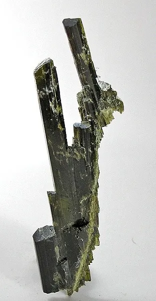 Clinozoisite image