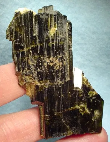 Clinozoisite image