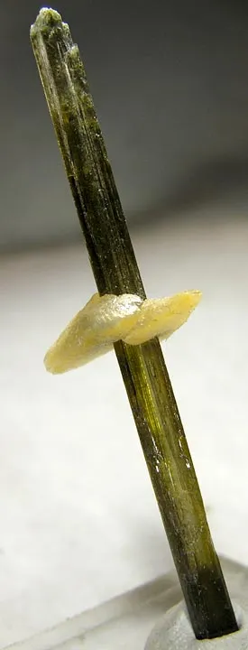 Clinozoisite, Calcite image