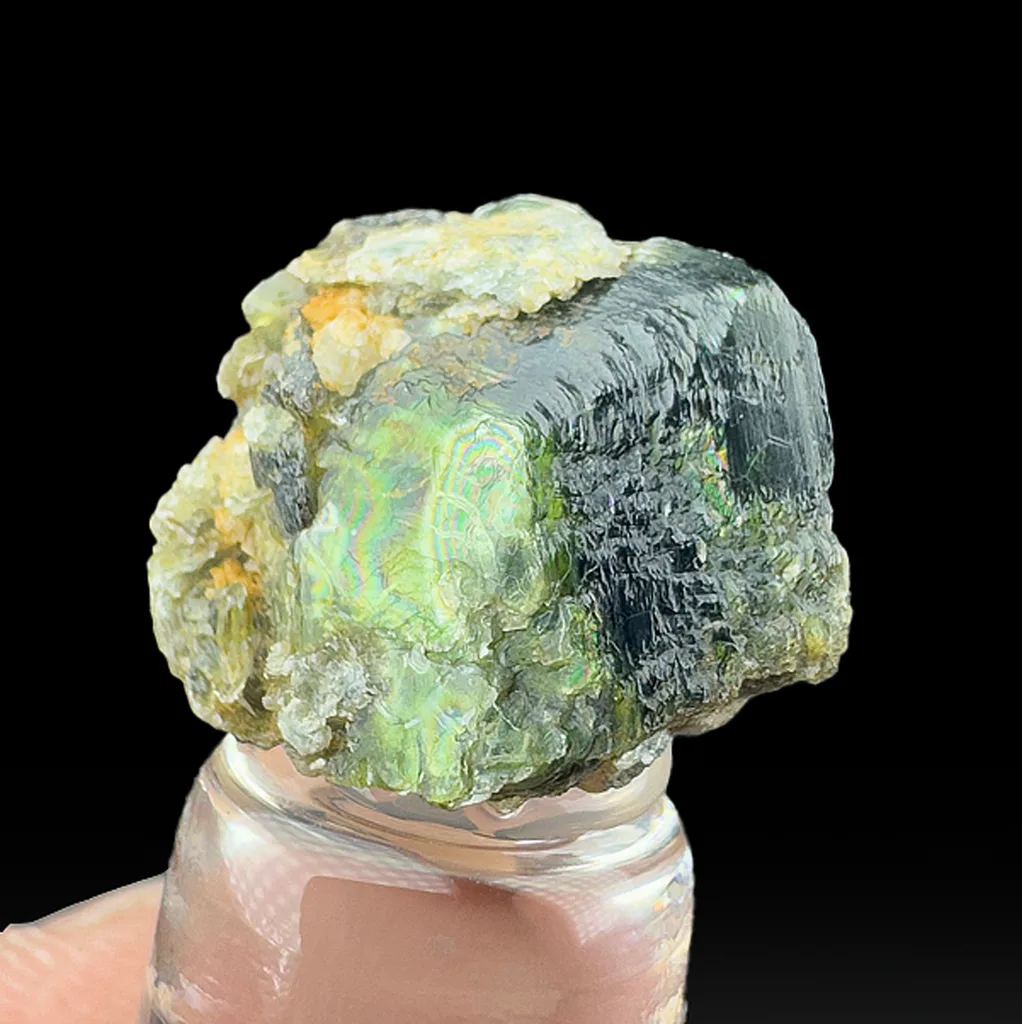 Clintonite from Nikolae-Maximilianovskaya Kop', Chelyabinsk Oblast, Ural Mountains, Russia - image 1