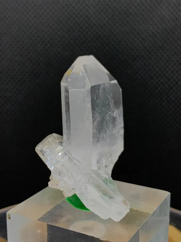 Cloudy Inclusion Faden Quartz Crystal with Baby Side Crystal 13g | 31Γ35Γ28 mm - image 3