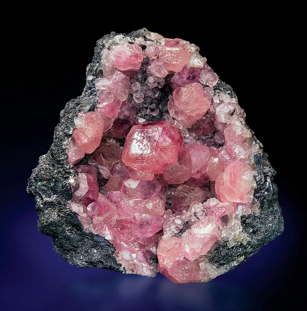 Cobalt-rich Smithsonite in Galena - image 1