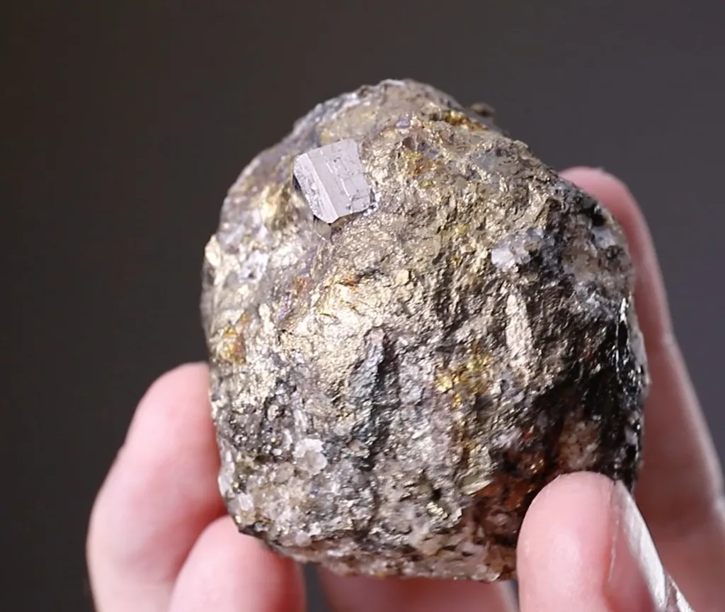 Cobaltite in Pyrrhotite-Chalcopyrite - image 2
