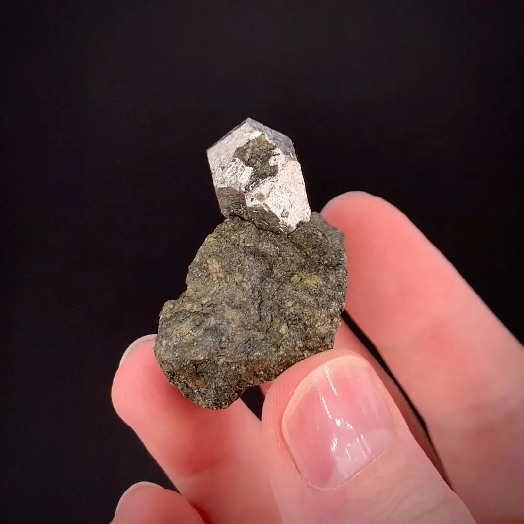 Cobaltite on Chalcopyrite - image 2
