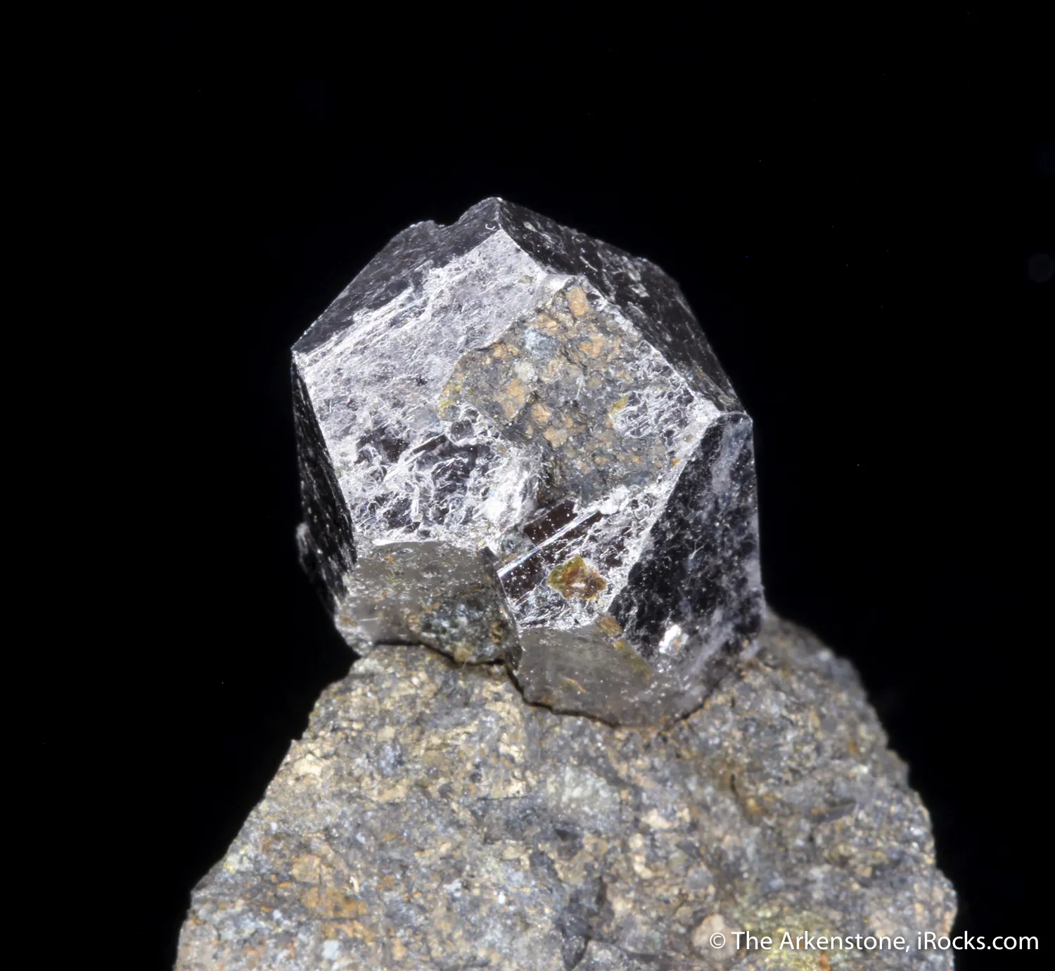 Cobaltite on Chalcopyrite - image 1