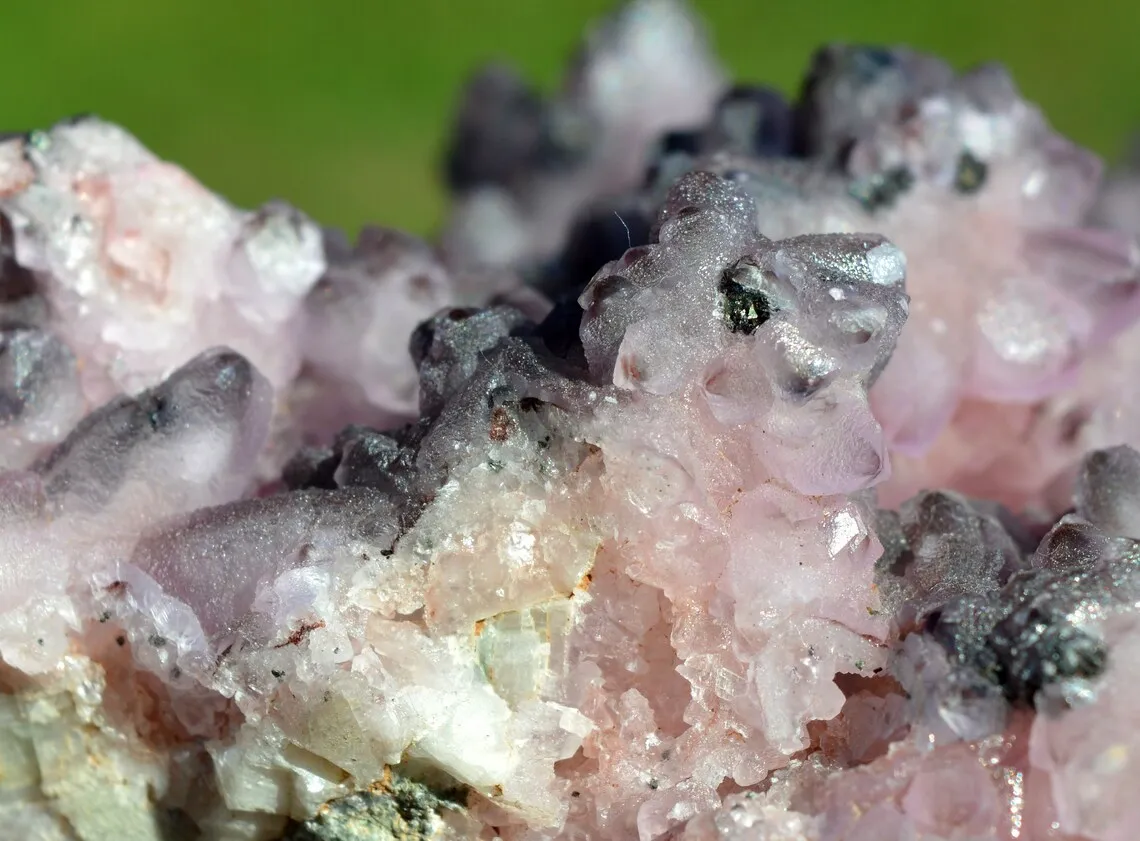 Cobalto-calcite - 1918 grams - Bou Azzer mining district, Drâa-Tafilalet Region, Morocco - image 8