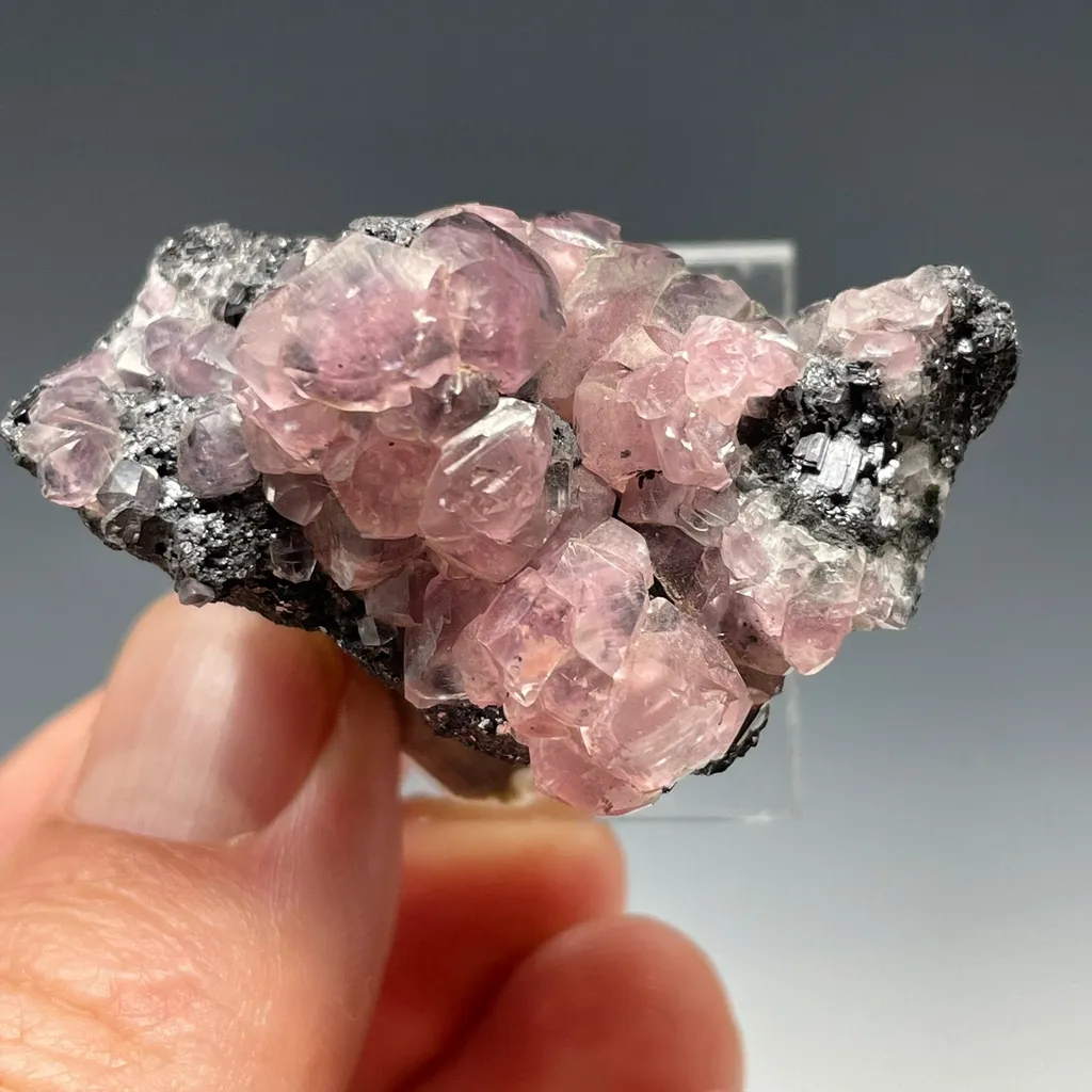 Cobaltoan Smithsonite on Sphalerite - image 3