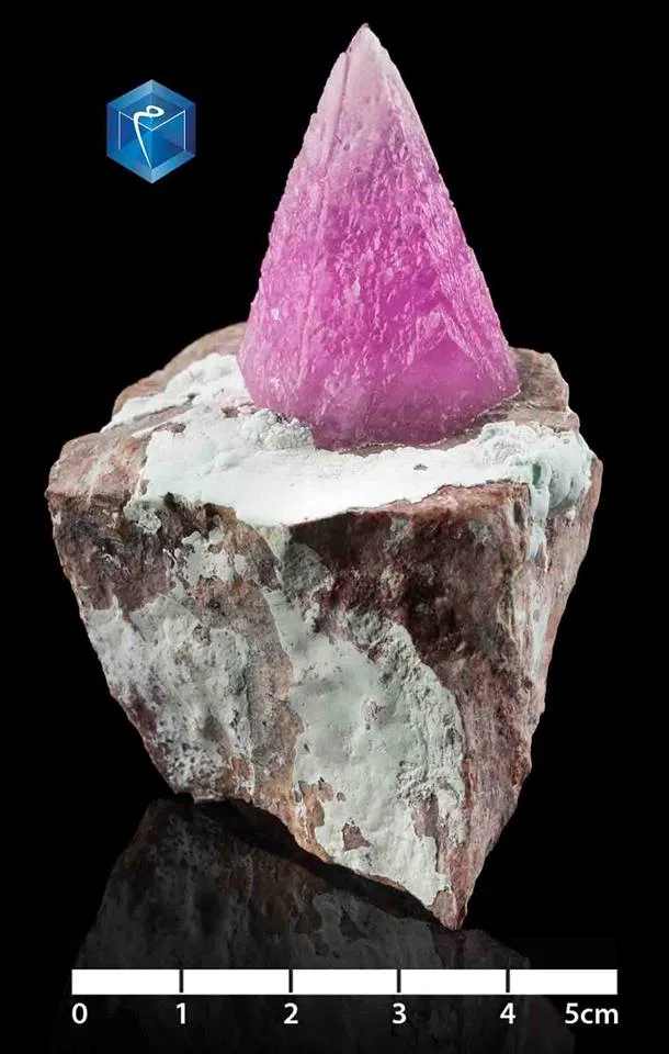 Cobaltocalcite image