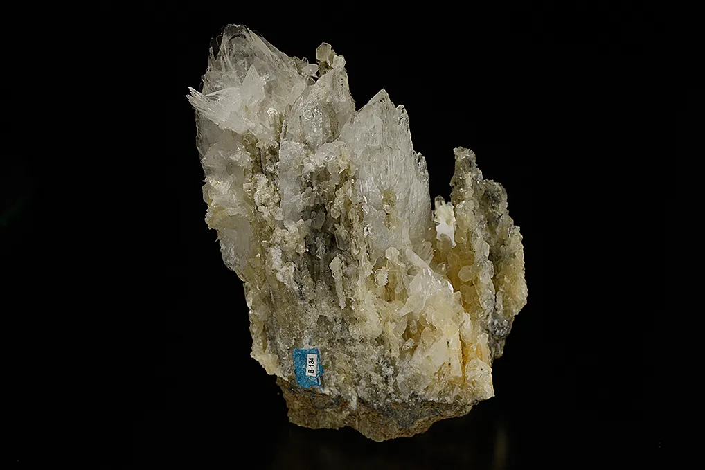 Colemanite on Calcite - image 3