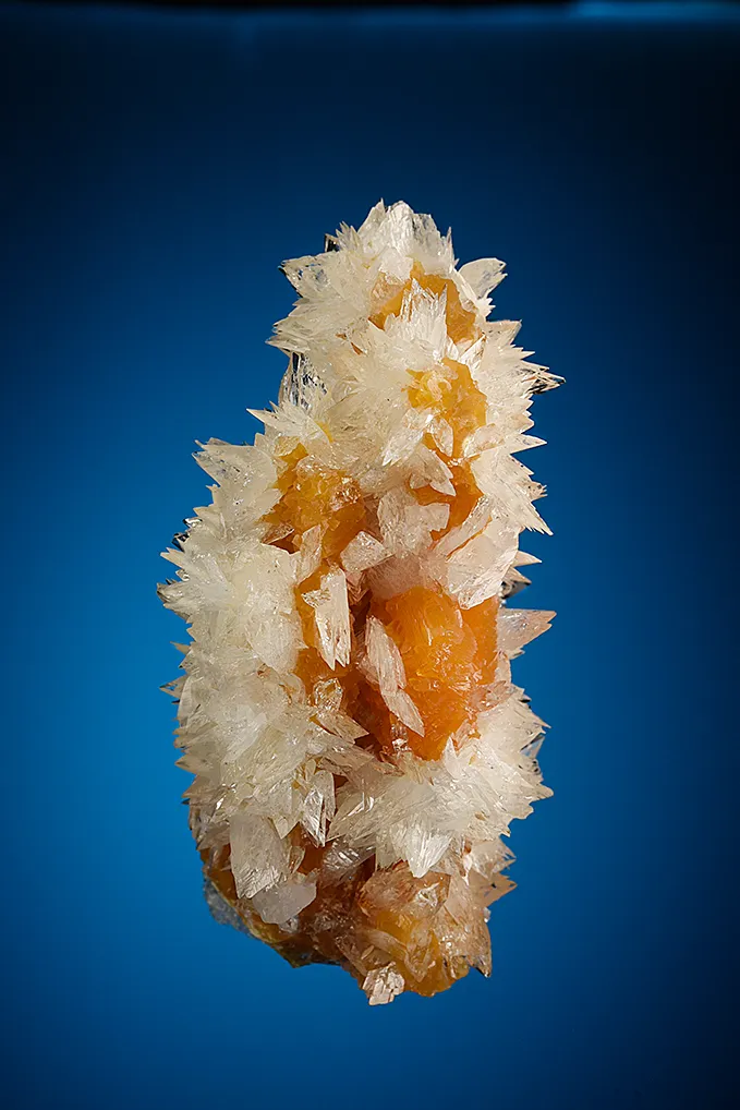 Colemanite on Calcite - image 2